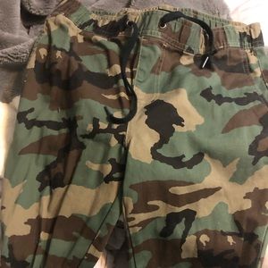 camo joggers